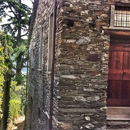 Cristina Apartamento Oggebbio